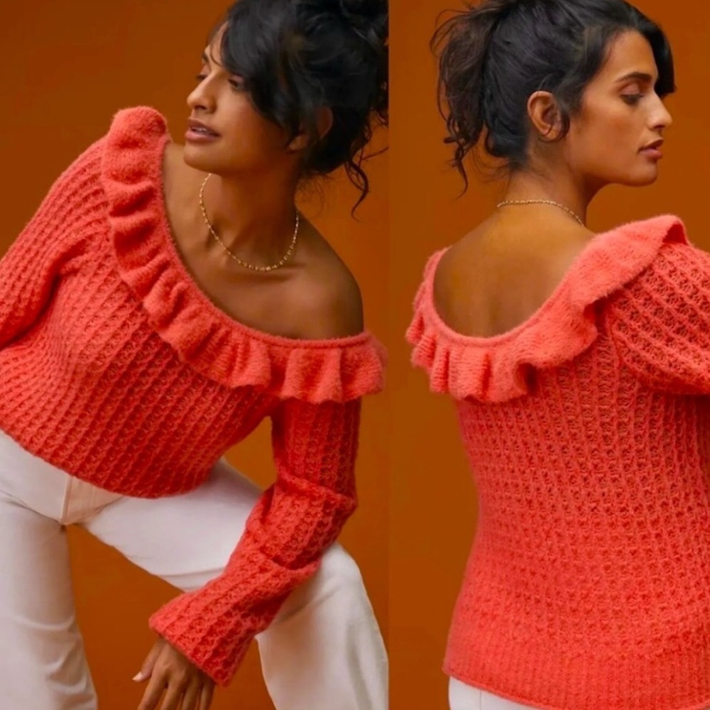 Anthropologie (L) Boatneck Soft Sweater with Gorgeous Ruffle Neckline